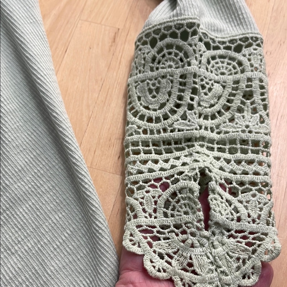 FREE PEOPLE THERMAL ASYMMETRICAL DRESS WOMENS SAGE GREEN CROCHET THUMB HOLES - Picture 12 of 16